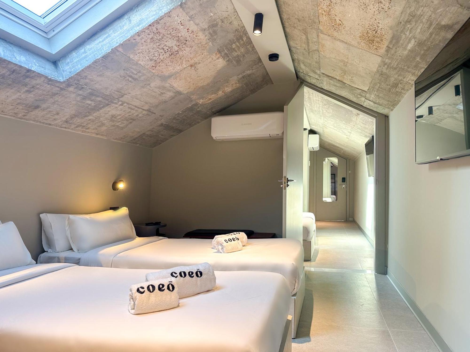 Coeo Hernan Ruiz Rooftop Pool Hostel Μάλαγα Δωμάτιο φωτογραφία